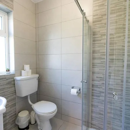 By The Sea - Sea Views Ferienhaus Strand Inch