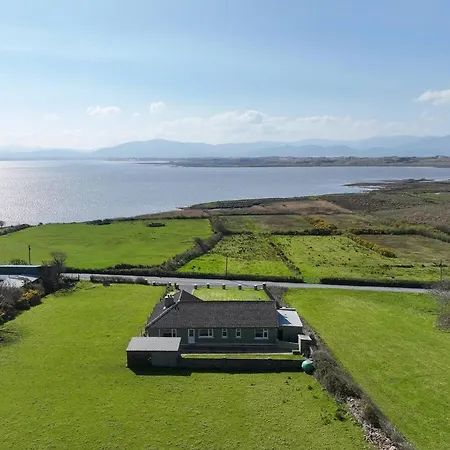 Ferienhaus By The Sea - Sea Views Strand Inch