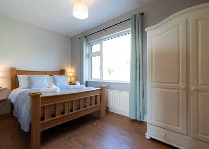 By The Sea - Sea Views *